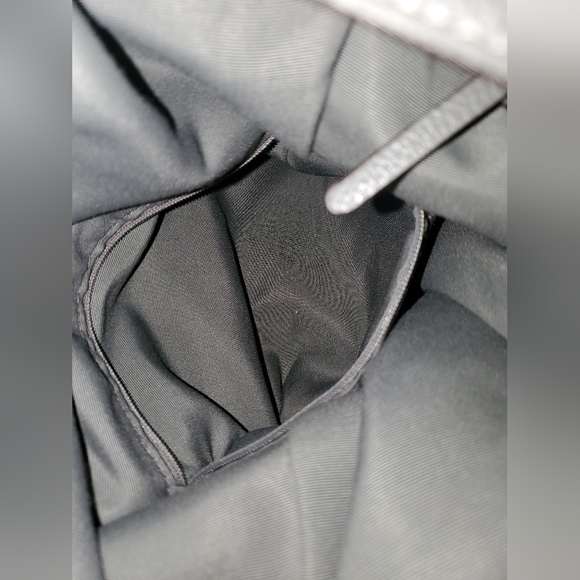 Coach suede leather Pennie Shoulder Bag in excellent gently used condition - Picture 6 of 7